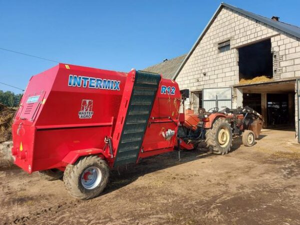 Master Agro paszowozy